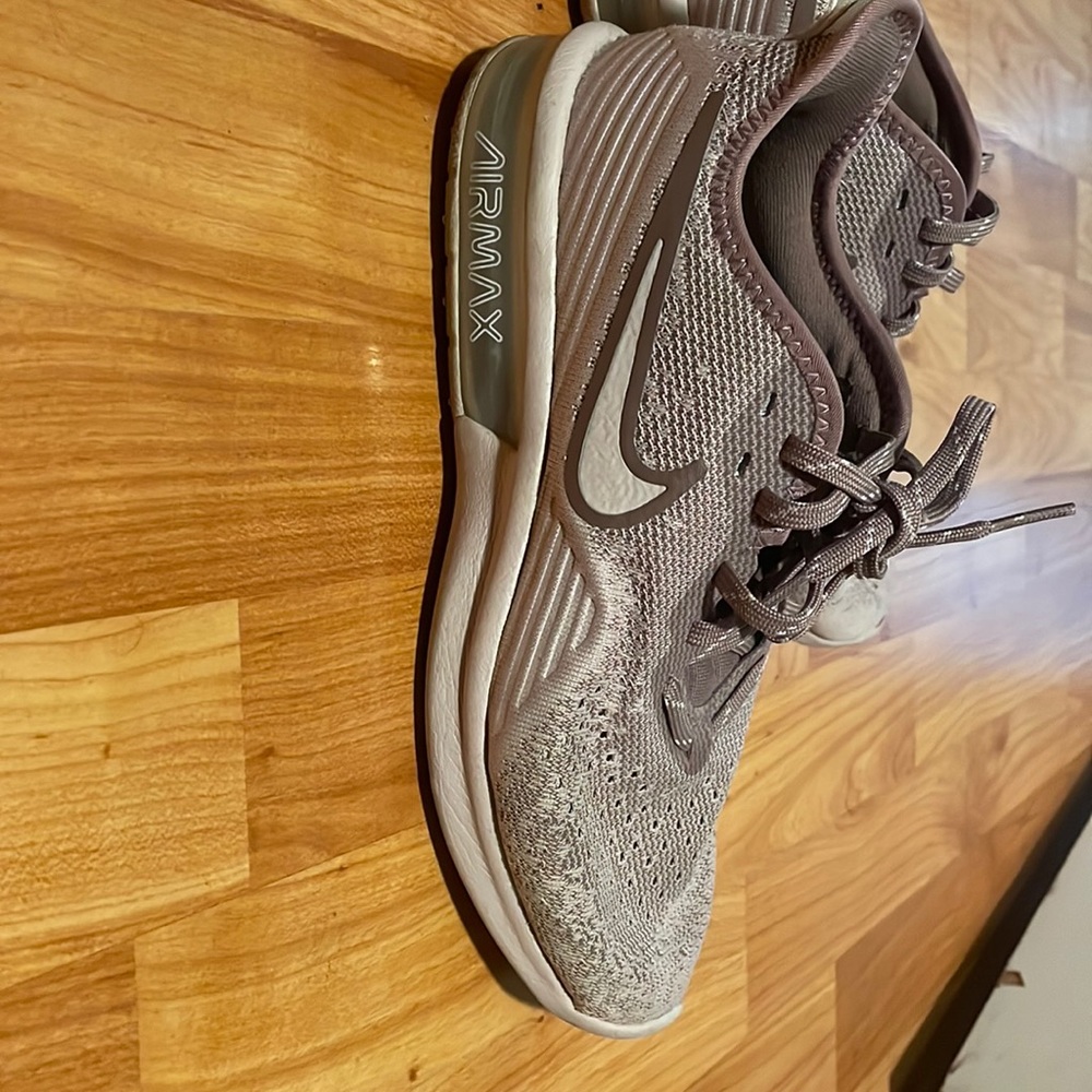 Nike woman sneakers